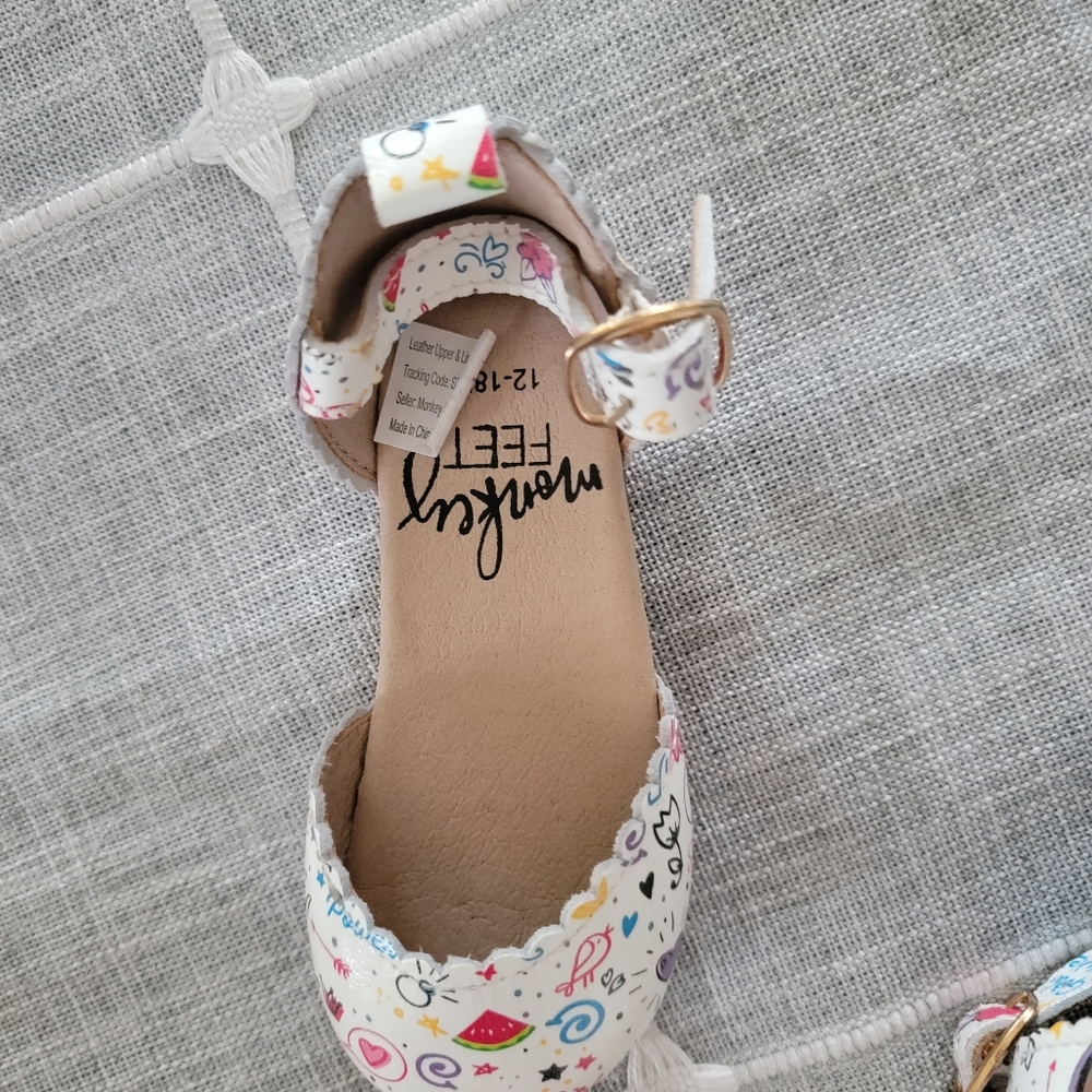 Monkey feet 12-18m girl power